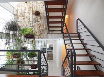 Casa · 351m² · 3 Quartos · 3 Vagas · Sobrado com 3 quartos à venda em Vila madalena - SP