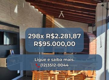 Casa de 3 quartos, Cruzeiro · Casa à venda no Centro com 185 m², 3 quartos, 1 suíte e área gourmet.