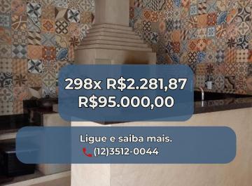 Casa de 4 quartos, Guararema · Casa com 242 m² e 4 quartos à venda no Centro.