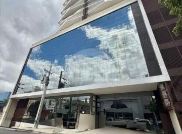 Apartamento · 95m² · 3 Quartos · 2 Vagas · Aluguel: Apartamento 3 Quartos com 1 Suíte, Frente, 95m² no Centro de Ponta Grossa