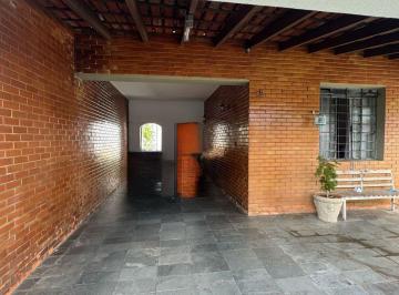 Foto · Imperdível Casa à Venda em Goiânia-GO, Setor Coimbra: 4 Quartos, 2 Suítes, 3 Salas, 3 Banheiros, 3 V