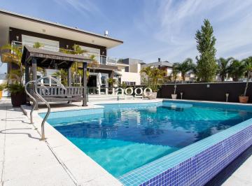 Casa · 836m² · 4 Quartos · 4 Vagas · Casa em Condomínio em Terraville