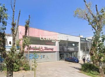 Comercial · 171m² · 4 Vagas · Loja em Cristal