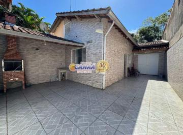 Casa de 3 quartos, Itanhaém · Linda casa à venda em Itanhaém-SP! Venha conferir!