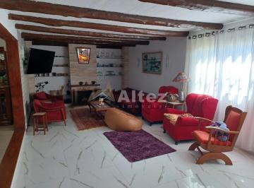 Foto 01 · Casa à venda, 5 quartos, quintal, jardim, piscina, 1100 m², Jardim Meudon, Teresópolis, RJ