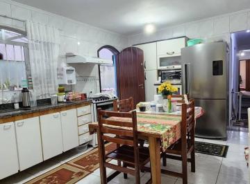 64ac25bcc12d7d2347d62e3c156f15d1c80bd54c · Casa com 7 dormitórios à venda, 335 m² por R$ 650.000,00 - Jardim Guapituba - Mauá/SP