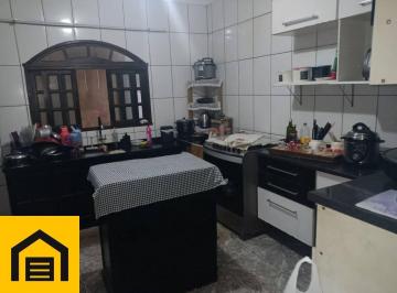 c7e9842449ee35359444b8cea8a630e067684407 · CASA NO ZAÍRA