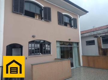95b23e81796c1f9b9759e2adcc50cc31865566c8 · SOBRADO NO CENTRO ALTO