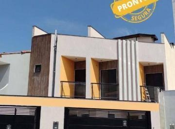 7c2c9ff52590ba7cce0e5591097e2670c65b4e2b · Triplex Espaçoso com Rooftop Gourmet em Localização Privilegiada
