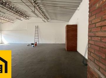 3a1612b97409d542cd7f4416e19e10015f2d7bbd · Salão sobreloja  para alugar, 160 m² por R$ 3.665/mês
