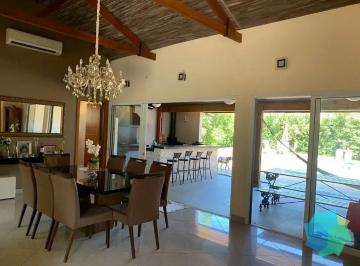 xze7gbtj3pwm1775663798752.jpg · Casa com 3 dormitórios à venda, 230 m² por R$ 1.590.000,00 - Residencial Primavera - Salto/SP