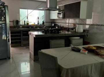 Foto 01 · Imperdível oportunidade! Casa à venda em São Paulo-SP, Vila Guilhermina, com 3 quartos, 1 suíte, 1 s