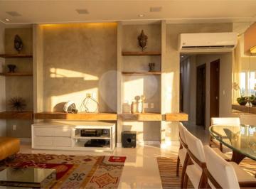 Apartamento · 159m² · 3 Quartos · 3 Vagas · Apartamento com 3 quartos à venda em Boqueirão - SP