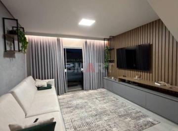 Casa · 160m² · 3 Quartos · 2 Vagas · Geminado semimobiliado com piscina no Centenário com 1 suite + 2 quartos