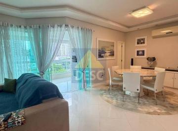 Apartamento · 3 Quartos · 2 Vagas · Apartamento mobiliado com 3 suítes na quadra mar no Centro de Itapema