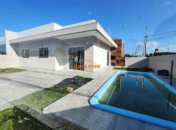 Casa · 75m² · 3 Quartos · 2 Vagas · Casa de Esquina com Piscina a Venda Matinhos