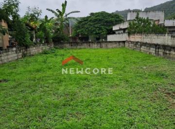 Terreno · 270m² · Lote em  Rua Irineu de Mello Neto - Massaguaçu - Caraguatatuba/SP