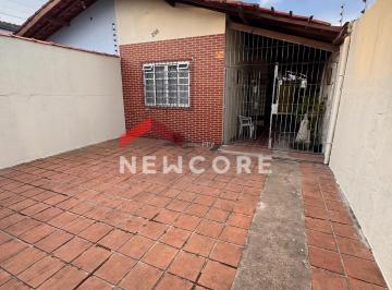 Casa · 102m² · 2 Quartos · 2 Vagas · Casa em  Rua Silvíria Souza de Mello - Plataforma - Mongaguá/SP