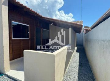 Casa para locação anual com 2 quartos no bairro Itacolomi em Balneário Piçarras · Casa para locação anual com 2 quartos no bairro Itacolomi em Balneário Piçarras
