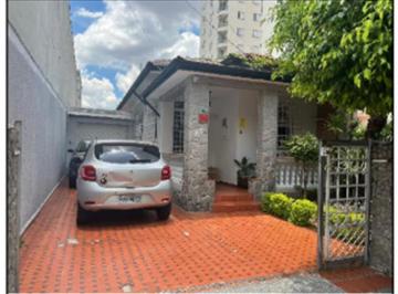 Casa · 139m² · 3 Quartos · 6 Vagas · Casa Térrea em Terreno de 298 m².