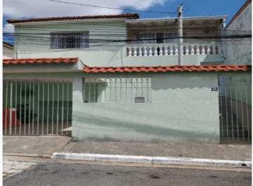 Casa · 225m² · 3 Quartos · Casa próxima do Shopping Anália Franco.