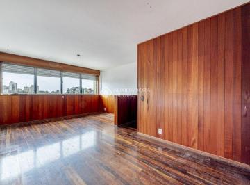 Apartamento · 120m² · 3 Quartos · 1 Vaga · Apartamento de três quartos com 116m² no Moinhos de Vento