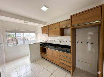 Apartamento · 61m² · 2 Quartos · 1 Vaga · Apartamento com 2 quartos e sacada à venda na Serraria, São José