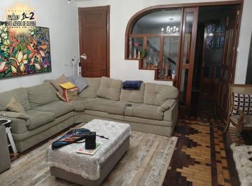 .jpeg+2025-06-13 · Casa com 5 quartos , 7 banheiros e pátio!