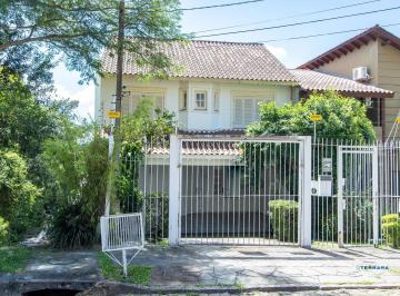 Casa · 180m² · 3 Quartos · 4 Vagas · Casa à venda no Altos do Ipê no Bairro Espirito Santo.