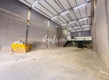Comercial · 546m² · Galpão novo, com entrada para caminhões e pé direito de 5 m no Jardim São Caetano