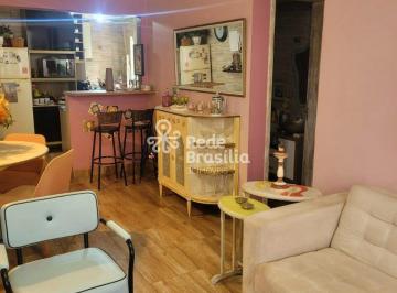 Apartamento · 63m² · 2 Quartos · 1 Vaga · RESD. MADEIRA - 02 QUARTOS SENDO 01 SUÍTE- REFORMADO - GARAGEM - ACEITA FINANCIAMENTO - ÁGUAS CLARAS