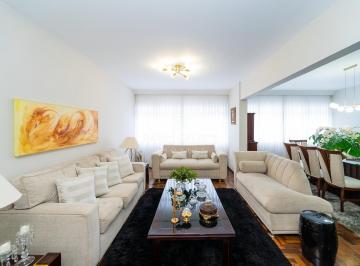 Apartamento · 140m² · 3 Quartos · 1 Vaga · Apartamento com 140 m², 3 quartos sendo 1 suíte à