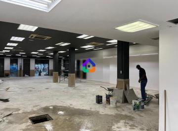 Comercial · 60m² · Loja de 60m² com banheiro em Ipanema, com grande mezanino de 120m²