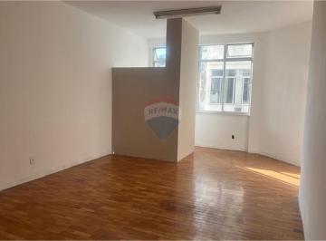 Comercial · 41m² · 2 Quartos · Sala Comercial na Rua Halfeld - 41m2 - Edifício Bancantil