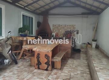 Casa · 240m² · 3 Quartos · 3 Vagas · Casa à venda em Betim – Brasiléia / Bueno Franco