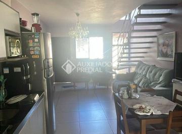 Casa · 55m² · 2 Quartos · Sobrado à venda no Sertão do Maruim em São José com área externa coberta