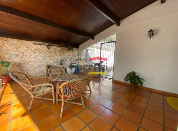 Casa · 231m² · 4 Quartos · 4 Vagas · Excelente casa térrea no Tremembé, próximo a Serra da Cantareira
