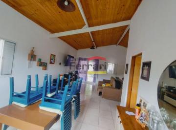 Rural · 222m² · 3 Quartos · 2 Vagas · Chácara em Mairinque com 2 casas e muito verde