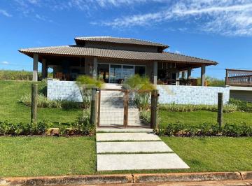 Casa · 450m² · 4 Quartos · 3 Vagas · Casa à Venda Com 04 Quartos em Furnas MG