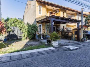 1brnlh529bgcsyh6ln5rkm4dd0t7 · Casa em Condomínio em Hípica