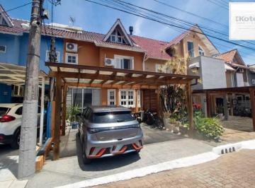 Casa · 82m² · 3 Quartos · 2 Vagas · Casa à venda - em Guarujá