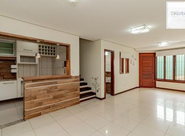 Casa · 135m² · 3 Quartos · 1 Vaga · Oportunidade em Ipanema: Casa em Condomínio Fechado com Suíte Master, Hidromassa