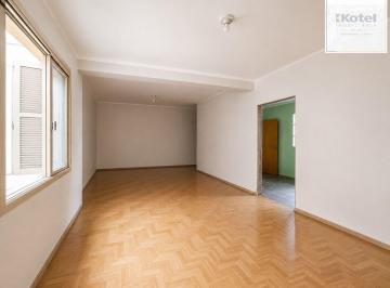SALA-DE-ESTAR-AMPLA-COM-JANELA · Apartamento 3 dormtórios de frente bairro Bom Fim- Porto Alegre