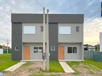 .JPEG+2025-05-08 · Casa Condominio em Porto Alegre, no bairro Campo Novo, com 3 dormitório(s), e 3