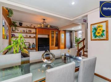 Apartamento · 84m² · 2 Quartos · 1 Vaga · Duplex Reformado com 2 Dormitórios e 1 Vaga – Pronto para Morar