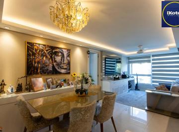 Apartamento · 61m² · 2 Quartos · 1 Vaga · Apartamento com 2 dormitórios no bairro Cavalhada