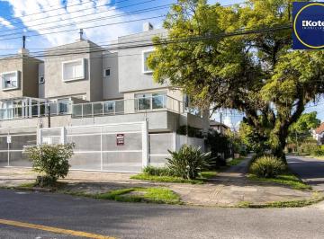 Casa · 122m² · 3 Quartos · 3 Vagas · Casa de esquina à venda na Av. Copacabana | 3 dormitórios | 3 vagas |