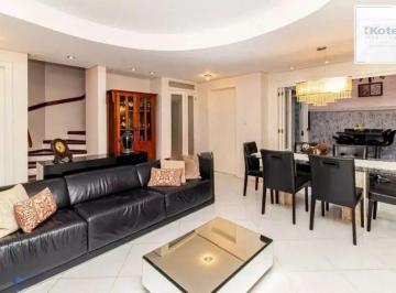 Casa · 214m² · 3 Quartos · 1 Vaga · Casa com 214m², localizado no bairro Vila Jardim em Porto Alegre/RS.