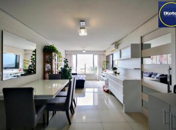 Apartamento · 76m² · 2 Quartos · 1 Vaga · Apartamento com 2 quartos e 76m² à venda em Cristo Redentor, Porto Alegre.