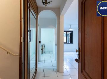 Casa · 116m² · 3 Quartos · 1 Vaga · Casa de condomínio, 3 dormitórios, 1 suíte, 1 vaga coberta, no bairro Cristal.